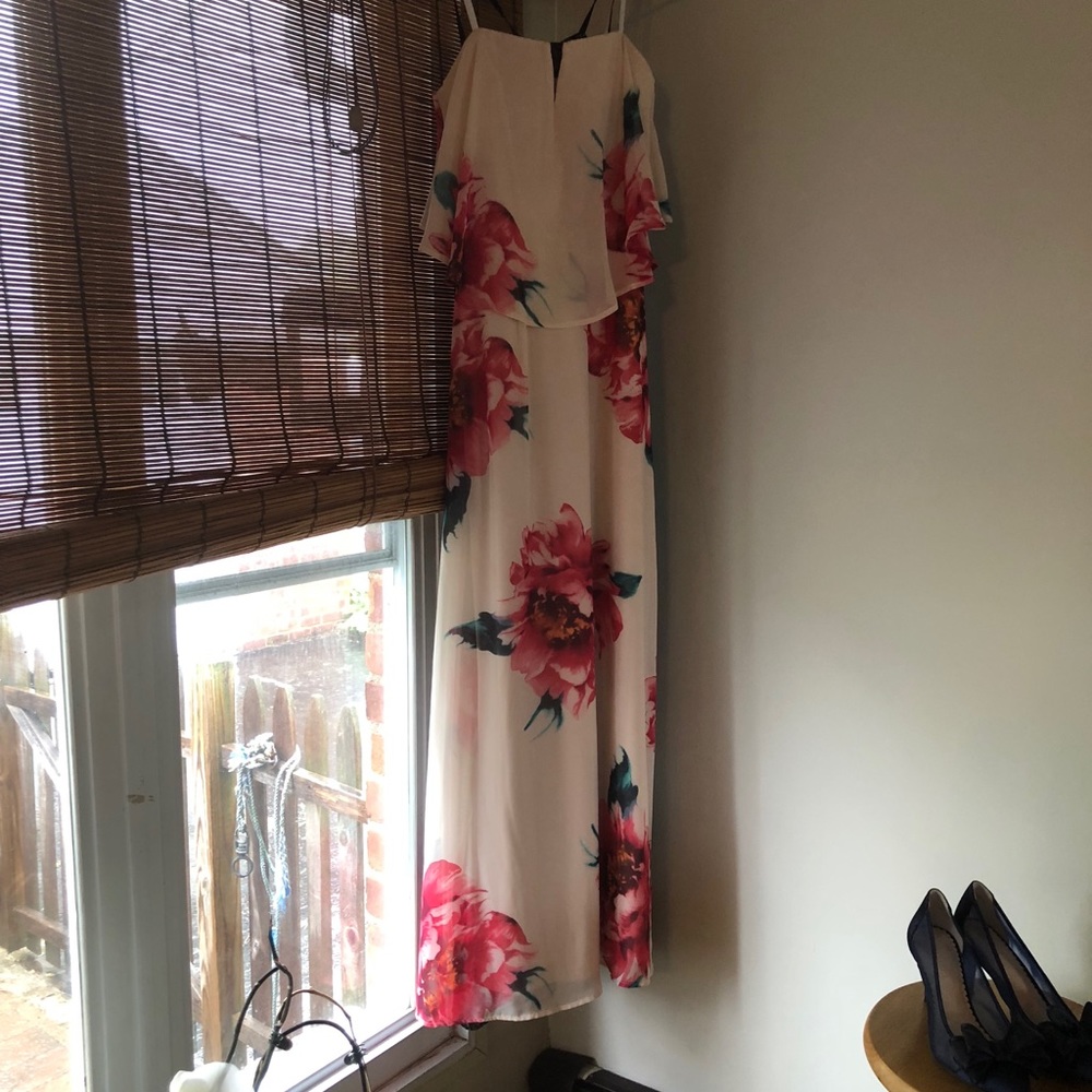 Way-In. Floral  lined strapless dress XS